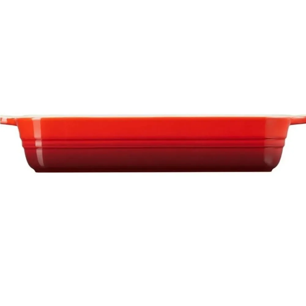 Le Creuset 32cm Rectangular‎ Baking Dish- Carmin